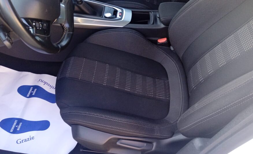 Peugeot 308 BlueHDi 120 S&S SW Allure