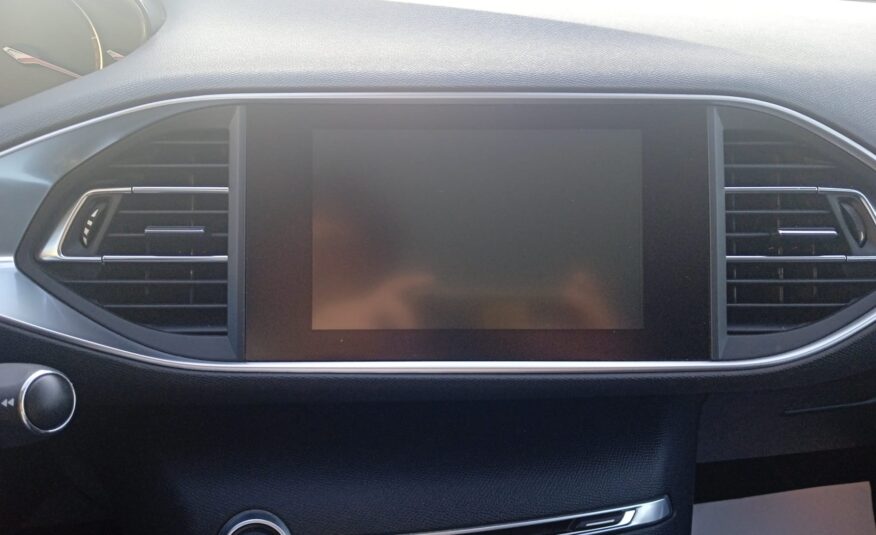 Peugeot 308 BlueHDi 120 S&S SW Allure