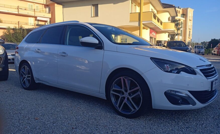 Peugeot 308 BlueHDi 120 S&S SW Allure