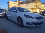 Peugeot 308 BlueHDi 120 S&S SW Allure